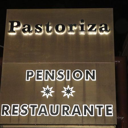 ホテル Pension Pastoriza Vimianzo エクステリア 写真